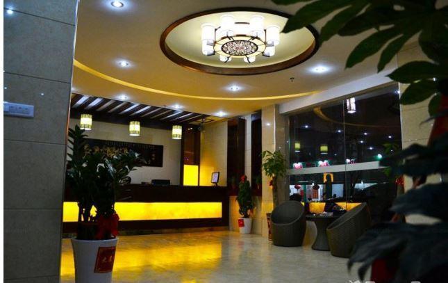 Lingchuan  Guilin Jinxiu Xiaoxiang Business Hotel מראה חיצוני תמונה