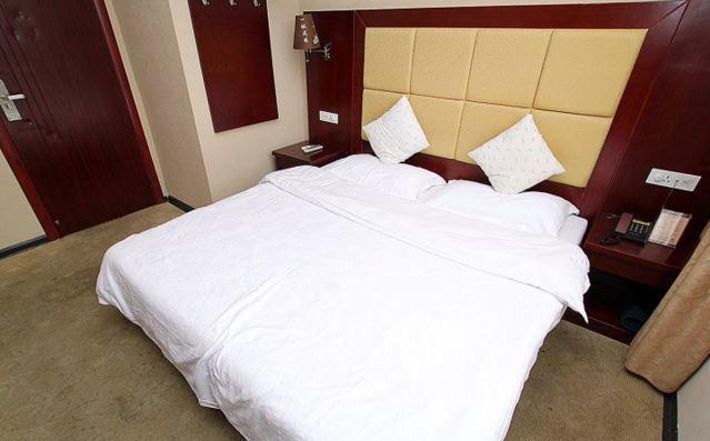 Lingchuan  Guilin Jinxiu Xiaoxiang Business Hotel חדר תמונה